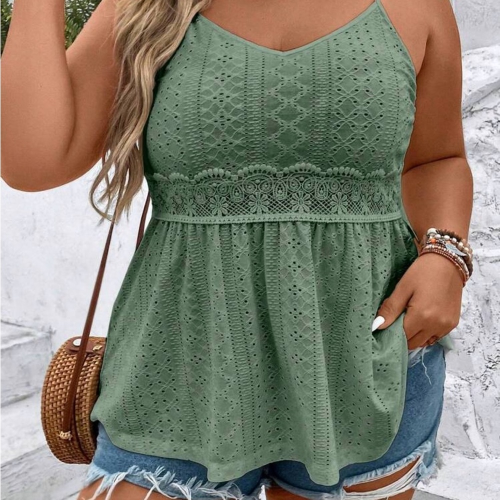 NWT Boho style eyelet tank